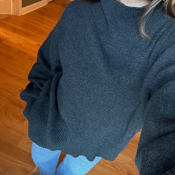 Cozy Grey Turtleneck Sweater - Picture 2 of 3